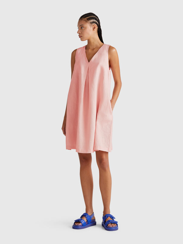 Sleeveless dress in pure linen Women