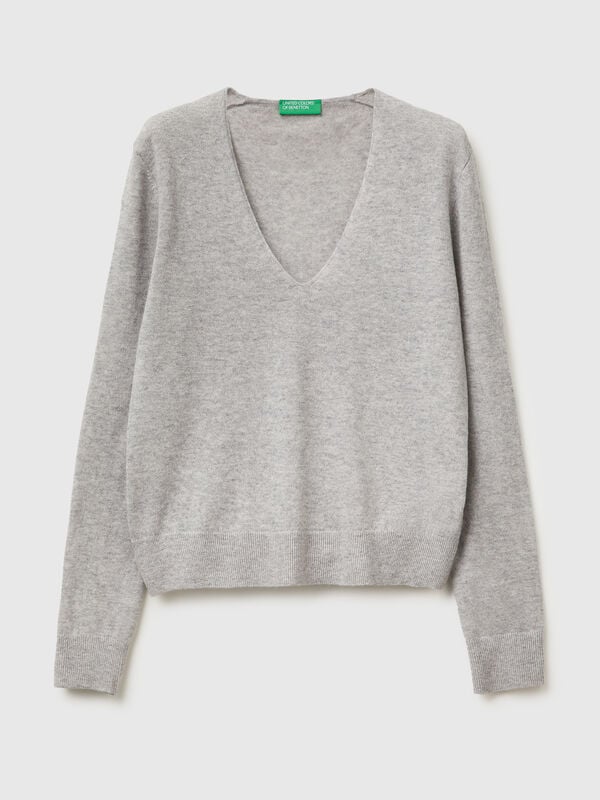 Marl gray V-neck sweater in pure Merino wool Women