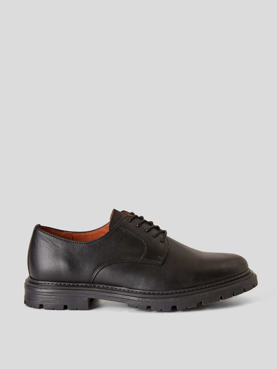 Genuine leather derby shoes image number 1