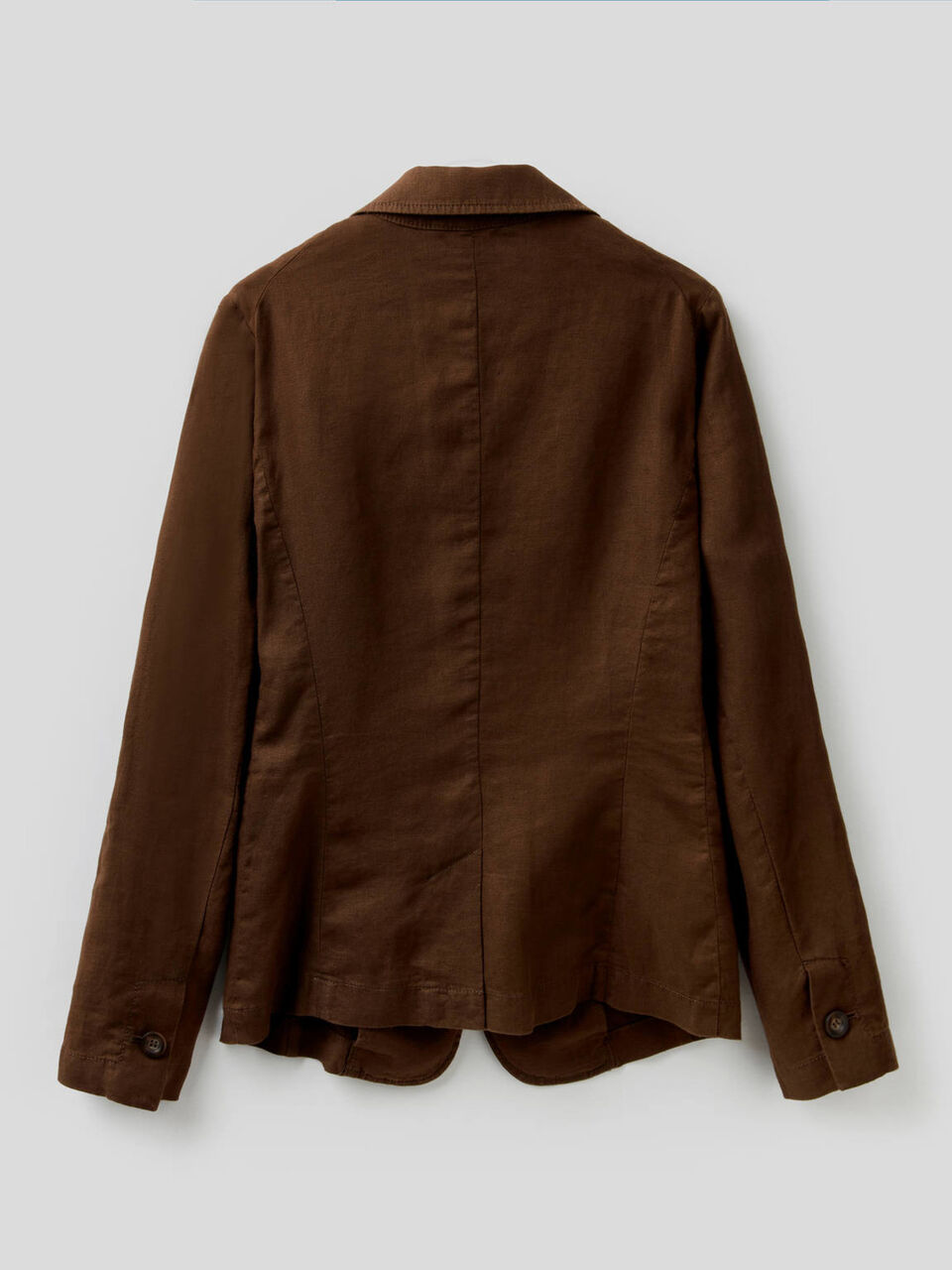 Waisted blazer in 100% linen image number 2