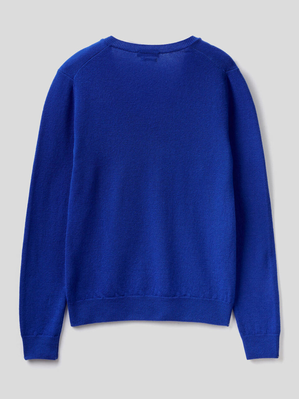 V-neck sweater in pure virgin wool image number 2