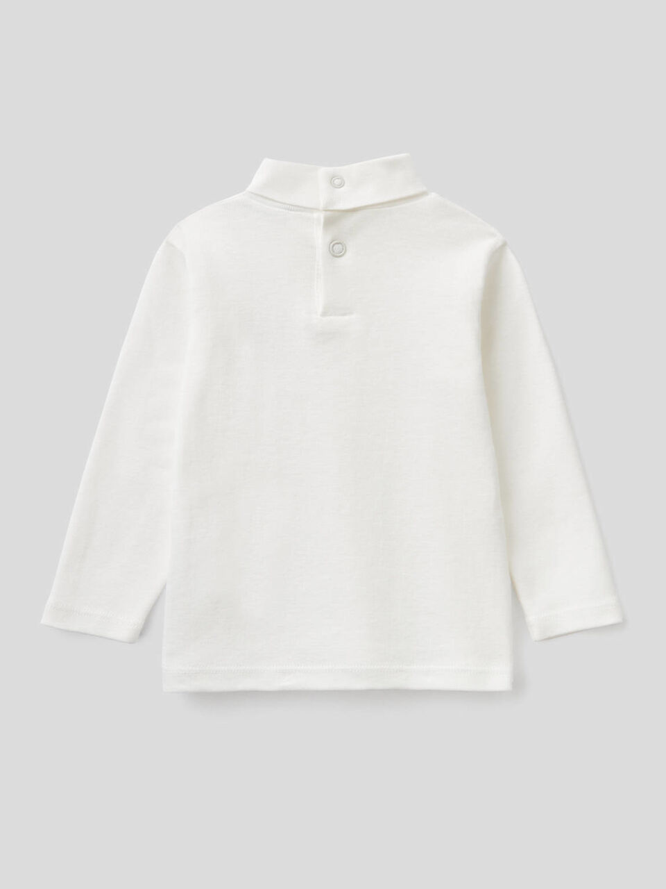 Long sleeve t-shirt with turtle neck image number 2