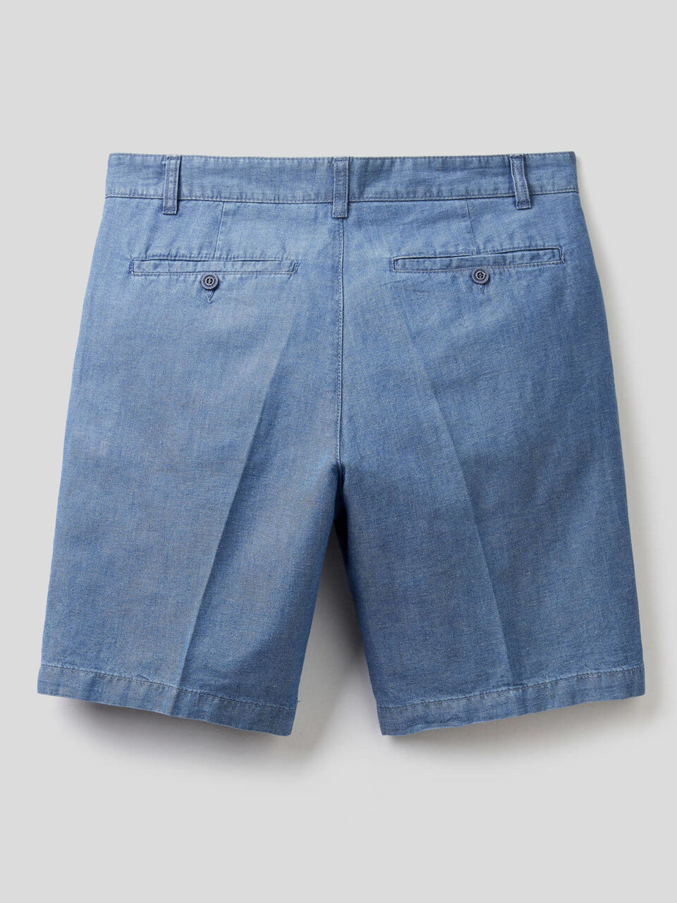 Bermudas in linen blend cotton denim image number 2