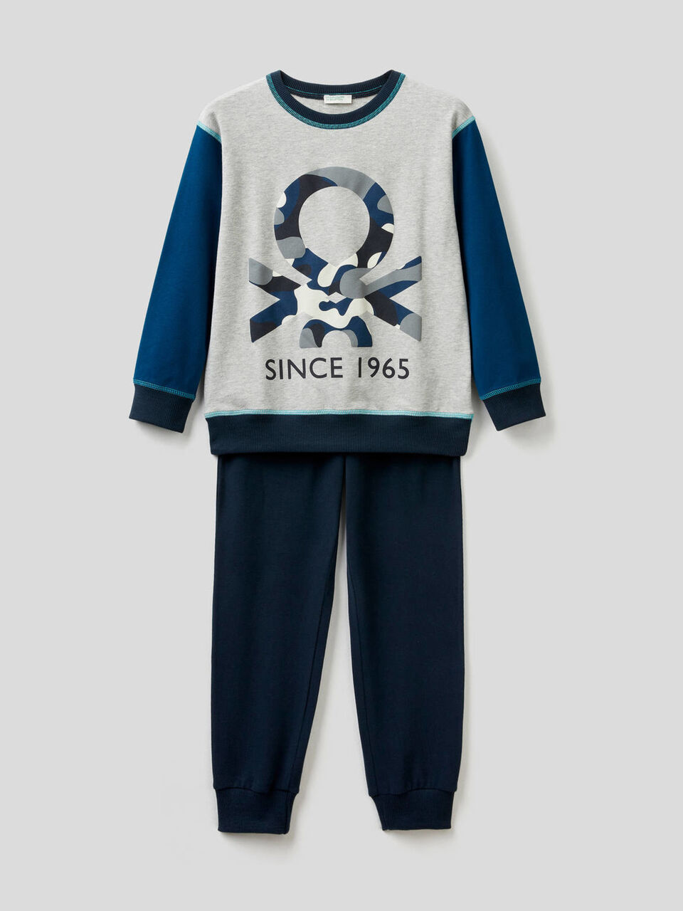 Pyjamas in stretch cotton with print image number 1