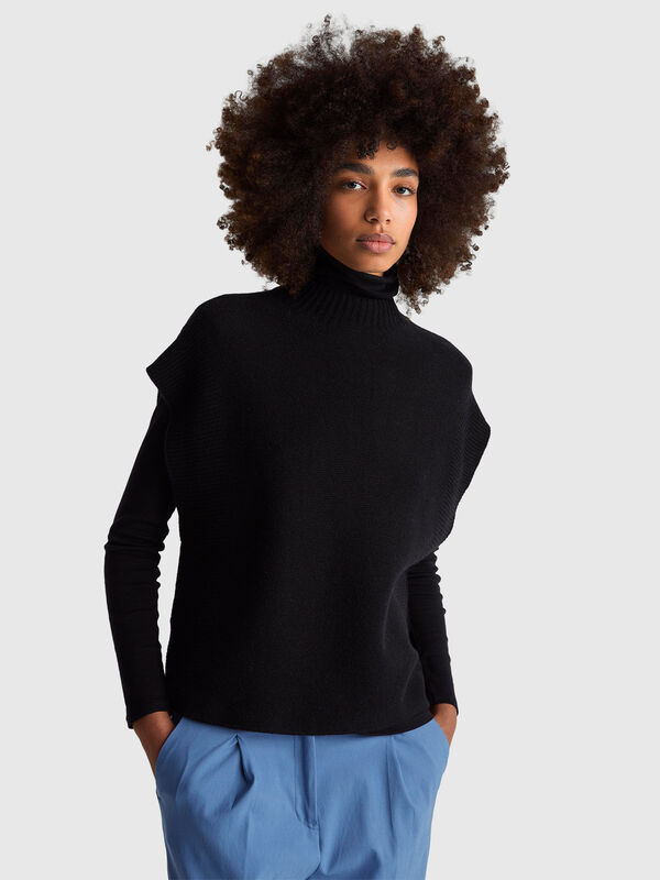 Turtleneck vest in wool blend Women