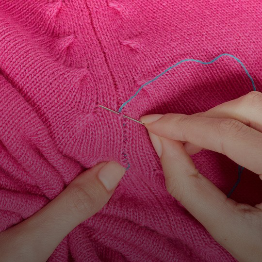 how to repair a seam benetton